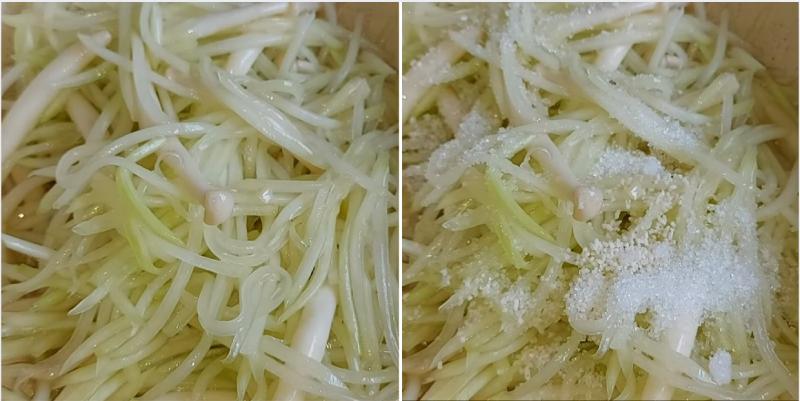 Thêm đu đủ đã sơ chế vào chảo, đảo đều tay