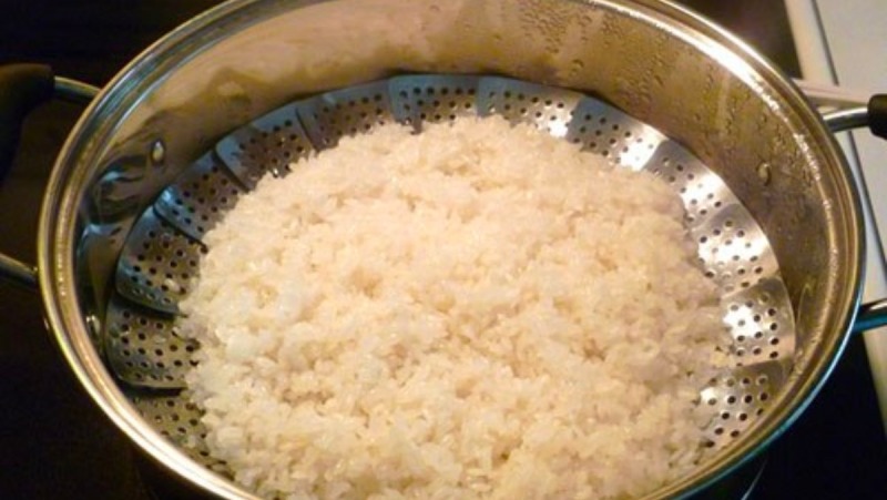 Công đoạn hấp xôi