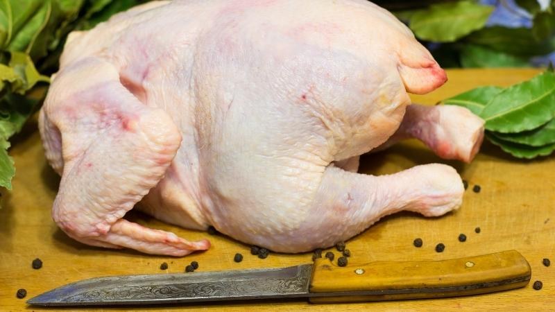 Bí quyết chọn mua gà ngon