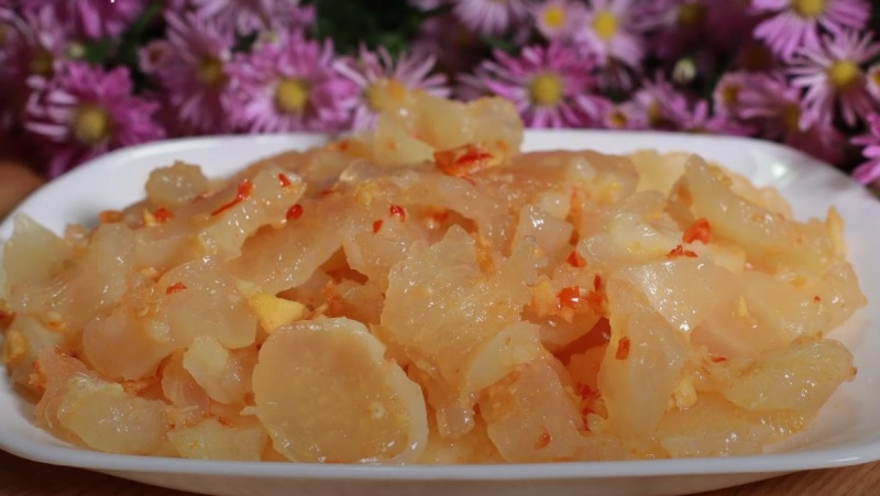 Thành phẩm món gân bò ngâm mắm gừng thơm ngon