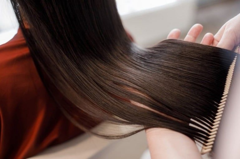 giấm táo giúp hỗ trợ tóc chắc khỏe