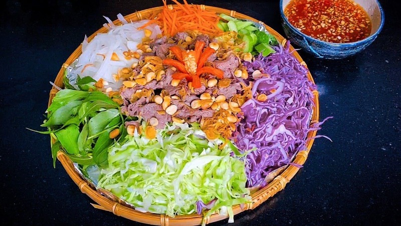 gỏi bò ngũ sắc bắt mắt, hấp dẫn