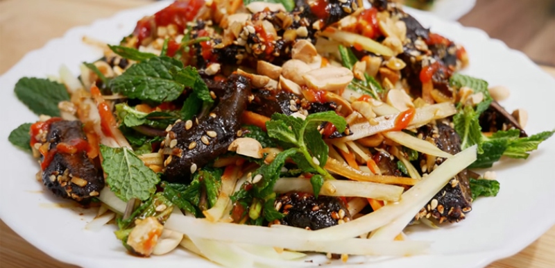 gỏi khô bò đen đu đủ đậm vị lạ miệng