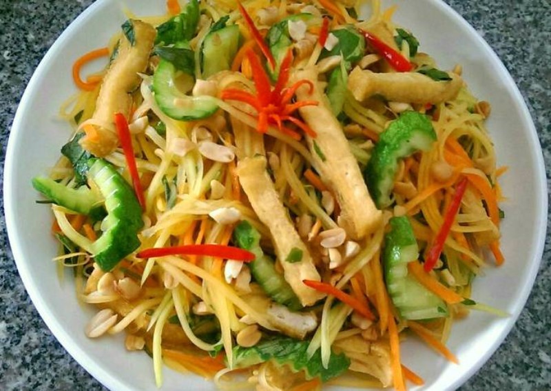 Khám phá cách làm gỏi đu đủ chay giòn ngon
