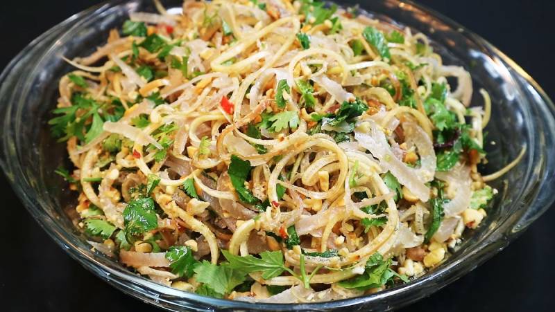 Gỏi đu đủ da heo hoà quyện giòn ngon