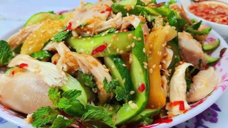 Món gỏi gà dưa chuột