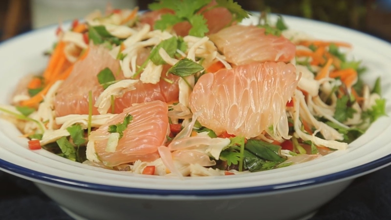 Món gỏi gà bưởi