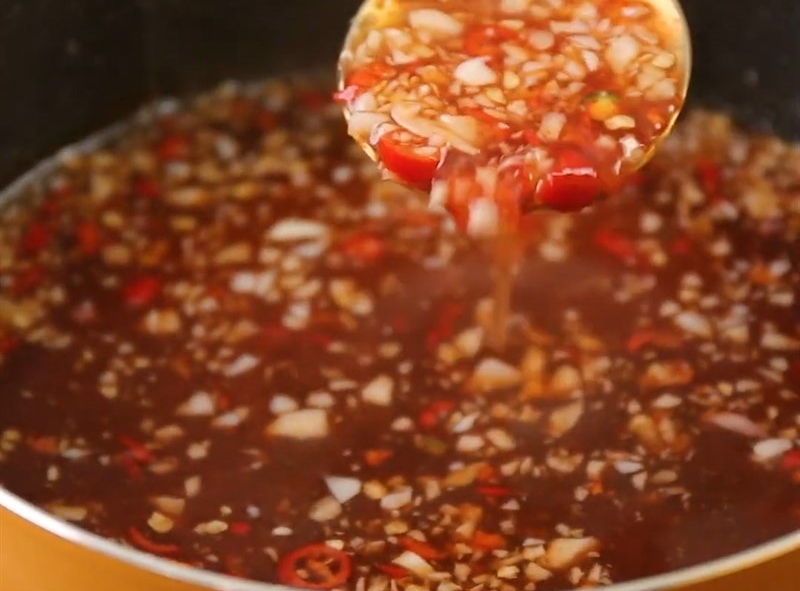 Chén nước sốt trộn gỏi