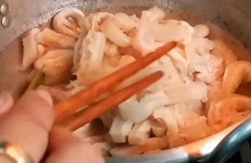 Lòng bò được luộc sơ
