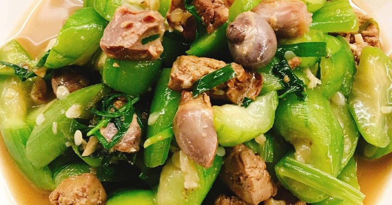 Bí quyết khi chế biến lòng gà xào mướp