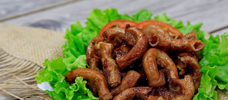 Thành phẩm món lòng heo chiên giòn