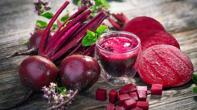 Nước ép củ dền mát gan
