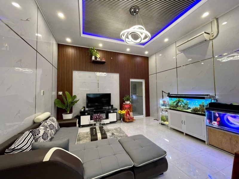 Ốp tường quanh nhà giúp giảm nhiệt độ tường hiệu quả