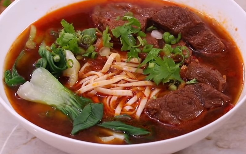 Thành phẩm món mì bò Đài Loan thơm ngon