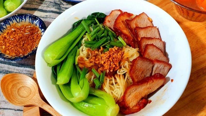 Thành phẩm món mì xá xíu chuẩn vị