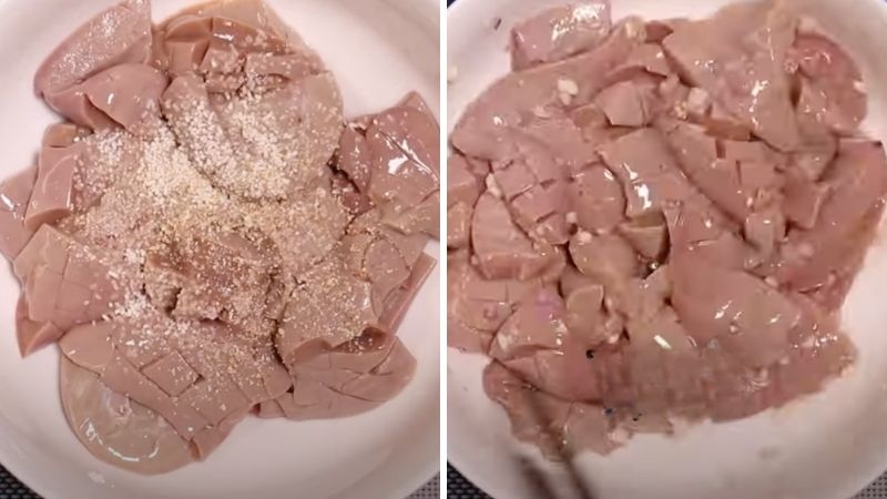 Cật heo được ướp cùng gia vị, tiêu, hành, tỏi để thấm đều trước khi xào