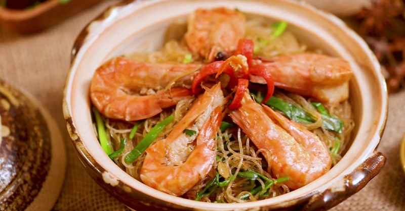 Miến xào tôm kiểu Thái