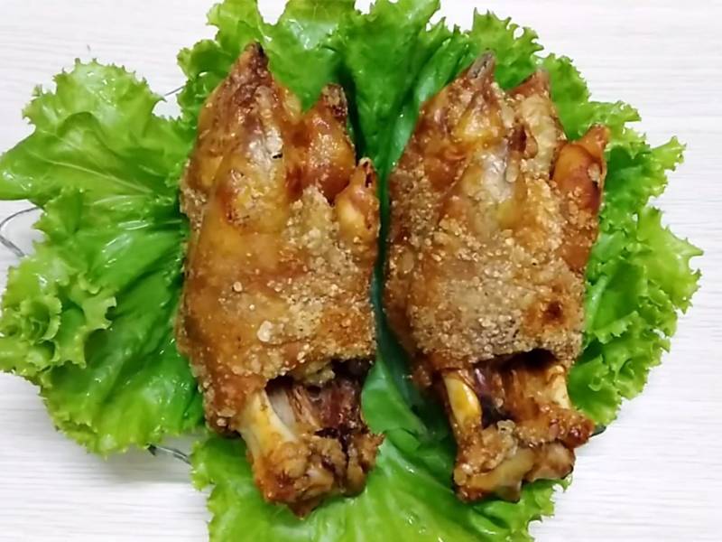 Thành phẩm món món heo chiên giòn