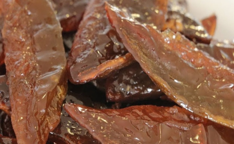 Mứt khế sên đường lên màu nâu đẹp mắt thơm dẻo