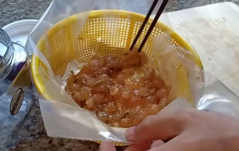 Công đoạn làm khô mứt