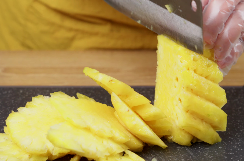 Công đoạn sơ chế thơm