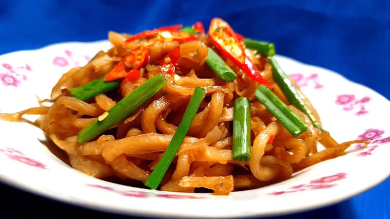 Thành phẩm món nấm bào ngư xào kim chi