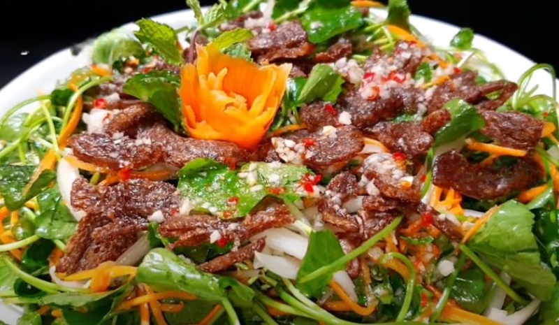 nộm gỏi rau má trộn bò lát chay chua ngọt chuẩn vị