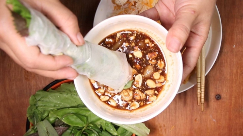 làm nước chấm gỏi cuốn chay ngon hấp dẫn