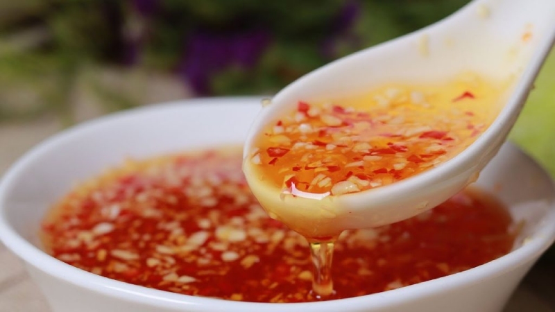 hướng dẫn 2 cách làm nước mắm tỏi ớt ngon tại nhà