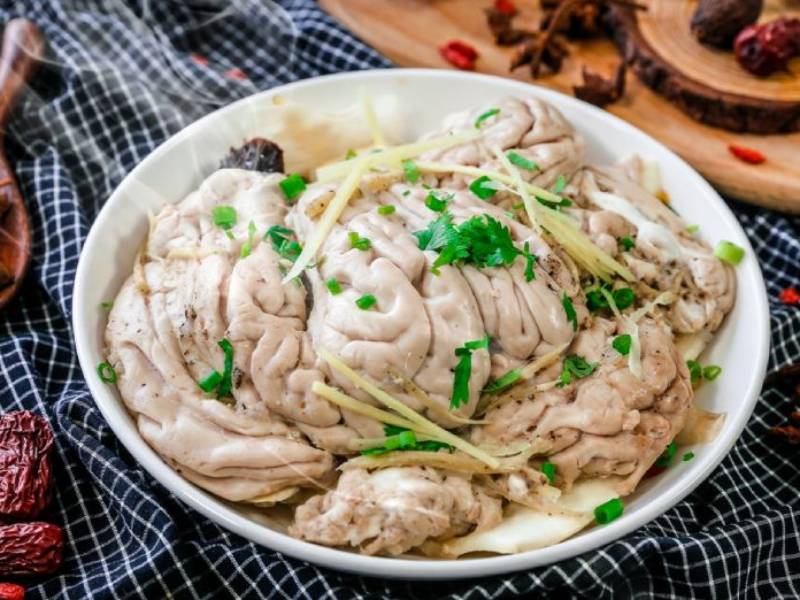 Khám phá cách chưng óc heo bổ dưỡng