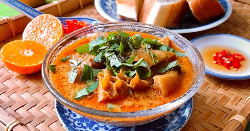 Tô phá lấu bò đậm đà