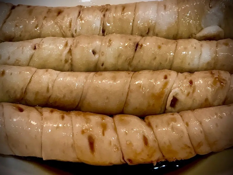 sơ chế và ướp mì căn