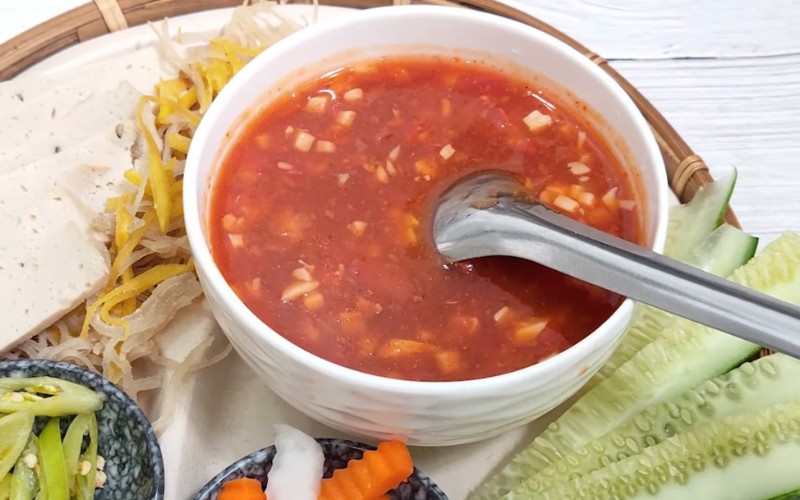 Thành phẩm sốt bánh mì chay cà chua