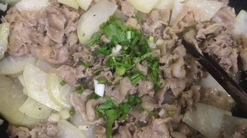 Món su hào xào thịt hấp dẫn