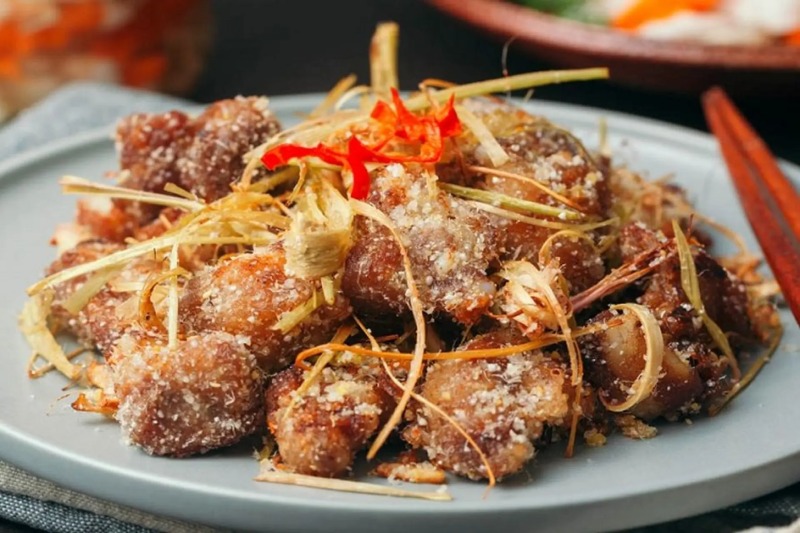 Món sườn sụn rang muối khi hoàn thành
