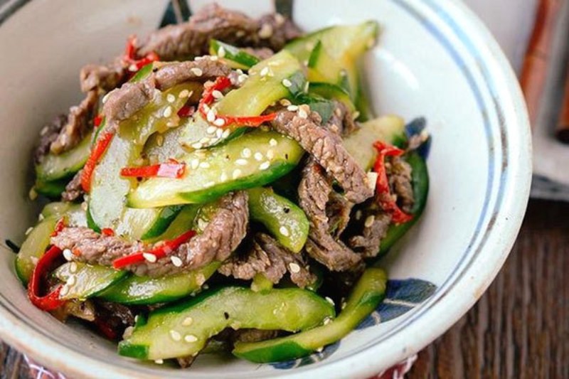 Bí quyết làm món thịt bò xào dưa leo thêm thơm ngon