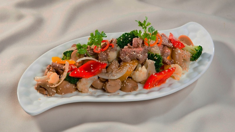 Thảnh phẩm món thịt bò xào nấm mỡ