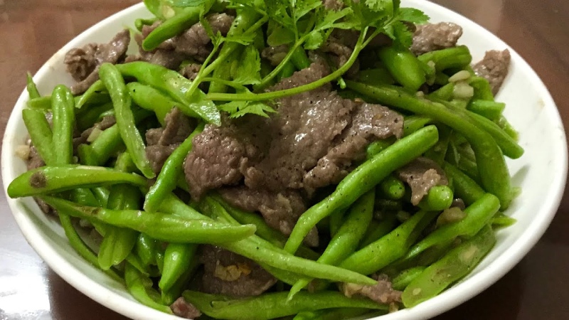 Thịt bò xào đậu que món ăn đưa cơm với đậu que giòn và bò mềm