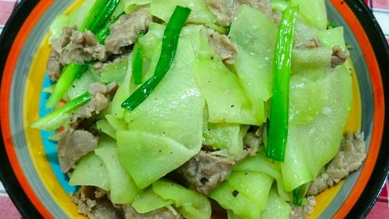 Món thịt bò xào su su hấp dẫn bổ dưỡng