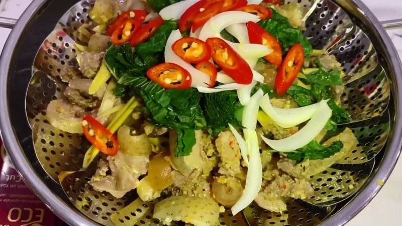 Thành phẩm heo rừng hấp tía tô