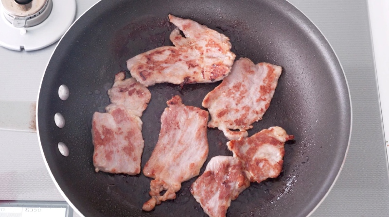 Thịt heo chiên bằng chảo chống dính