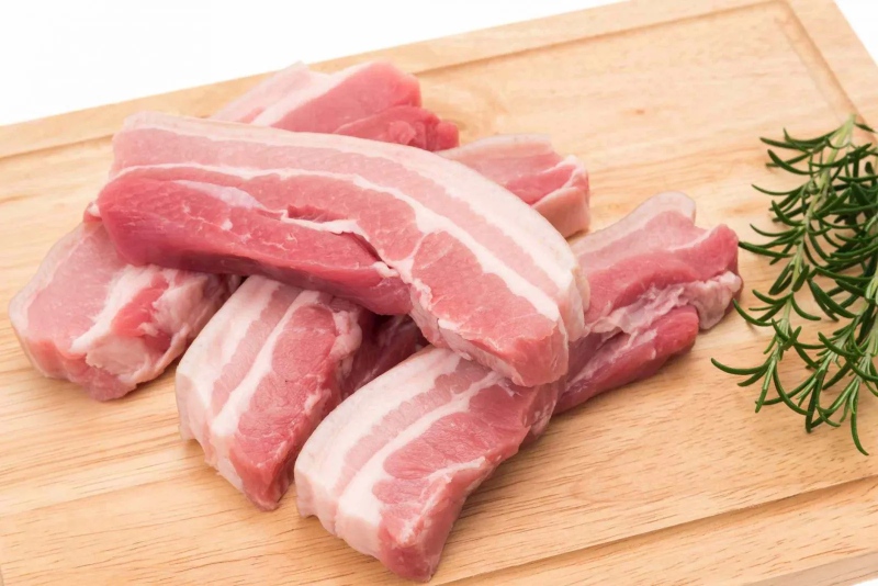 Chọn thịt lợn tươi ngon