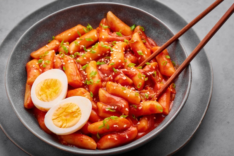 Món tokbokki cực hấp dẫn