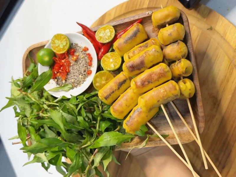 Những miếng trứng nướng vàng ươm