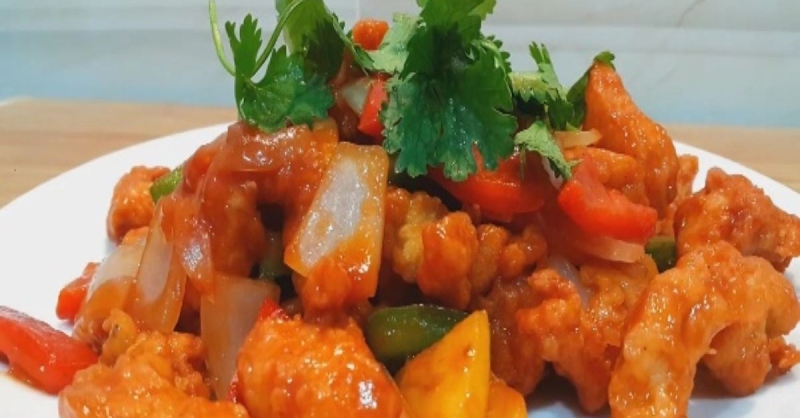 Món ức gà chiên xào chua ngọt hấp dẫn
