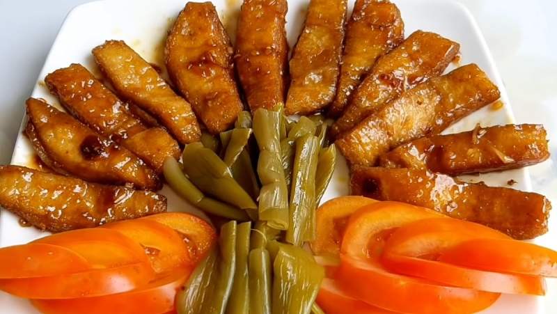 Thành phẩm món xá xíu chay từ sườn non chay thơm ngon