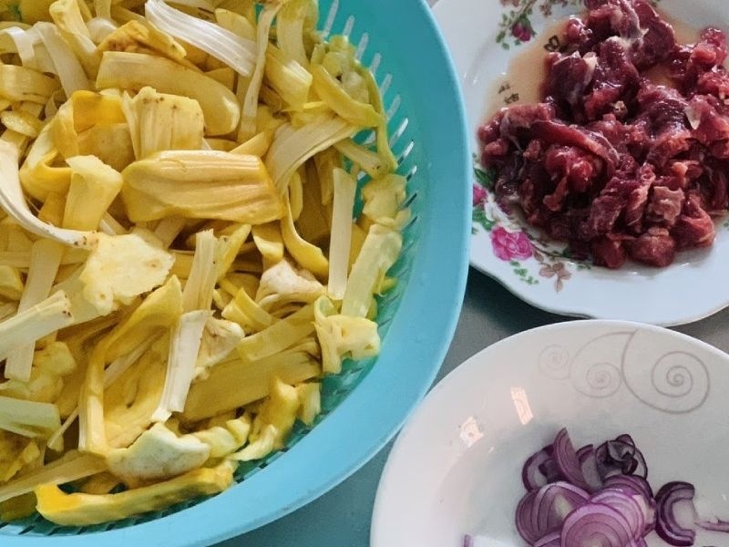 sơ chế sạch các nguyên liệu