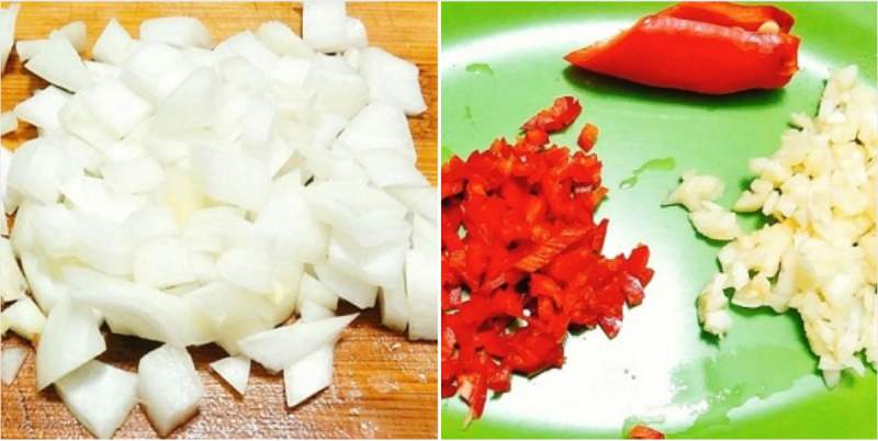 Sơ chế nguyên liệu làm xúc xích từ đậu gà