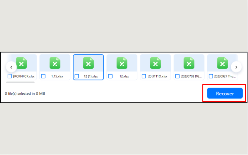 Chọn file Excel cần khôi phục và nhấn vào Recover 
