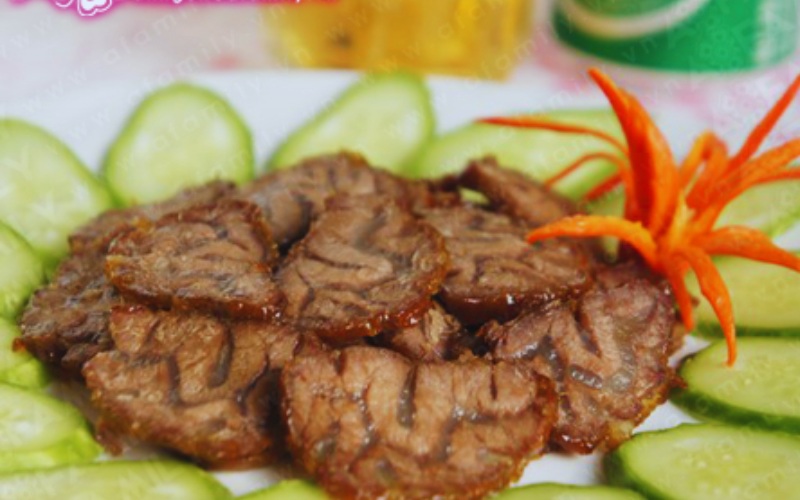 Mẹo khi chế biến bò kho mật mía thơm ngon